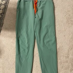FIGS small JADE scrub pants